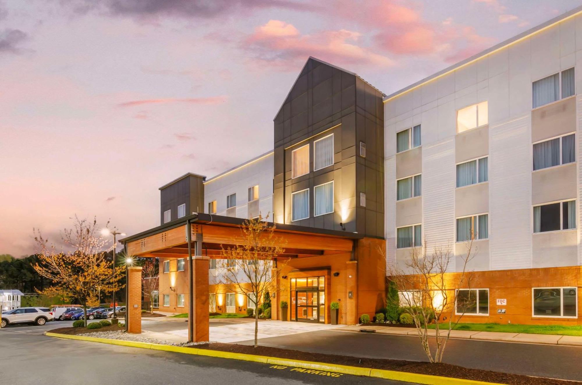 Country Inn & Suites By Radisson, Charlottesville-Uva, Va Екстериор снимка