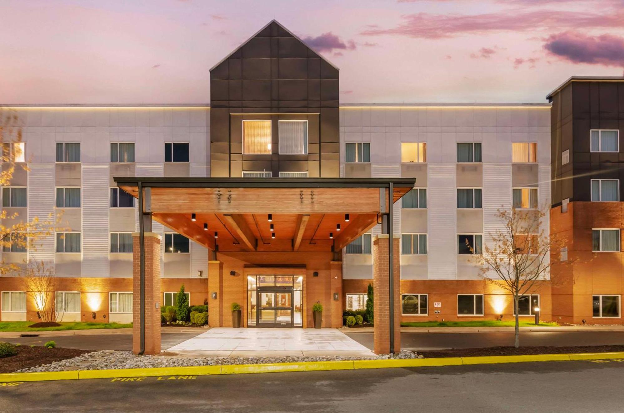 Country Inn & Suites By Radisson, Charlottesville-Uva, Va Екстериор снимка